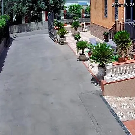 Oda ve Kahvaltı H.ave 4*