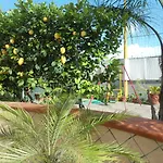 H.ave לינה וארוחת בוקר 4*
