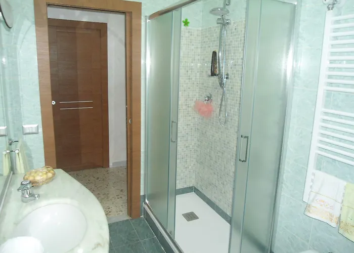 לינה וארוחת בוקר H.ave