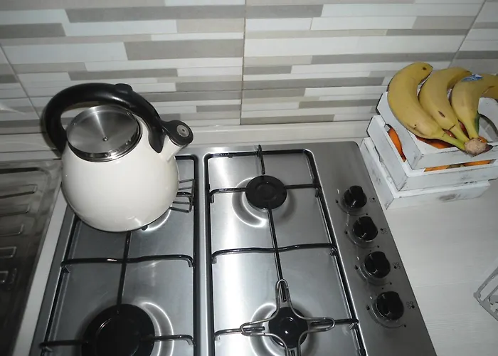 H.ave לינה וארוחת בוקר 4*