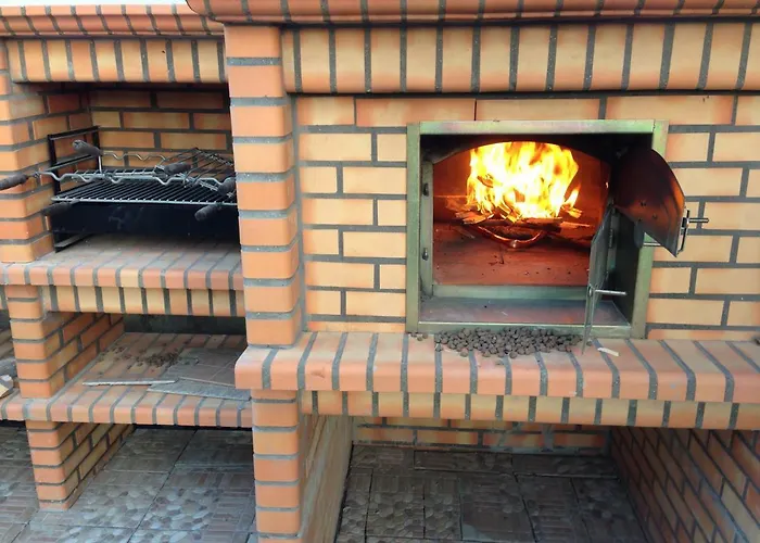 H.ave לינה וארוחת בוקר