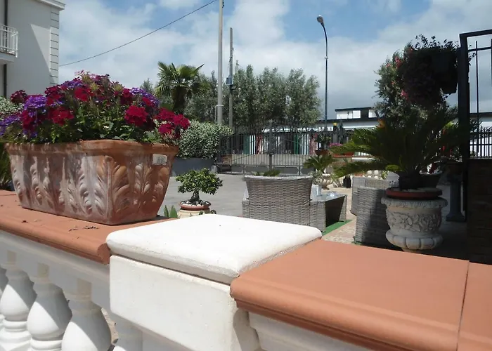 H.ave לינה וארוחת בוקר 4*